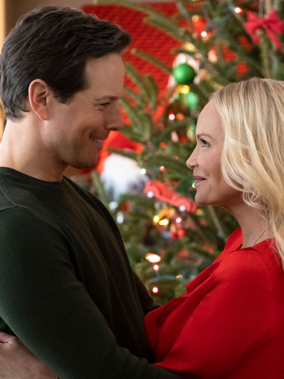 Love at the Christmas Table (2012) Rachel Goldenberg, Eric Close Synopsis, Characteristics